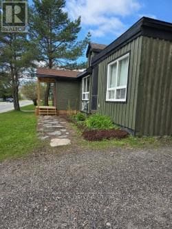 156 MAIN STREET, North Bay