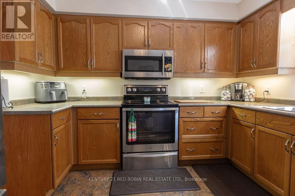 232 THORNE DRIVE, London and St. Thomas — photo 5