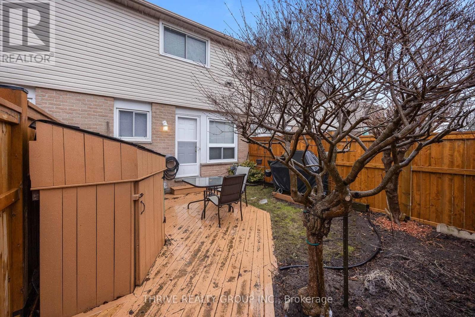 12 - 210 CARLYLE DRIVE, London and St. Thomas