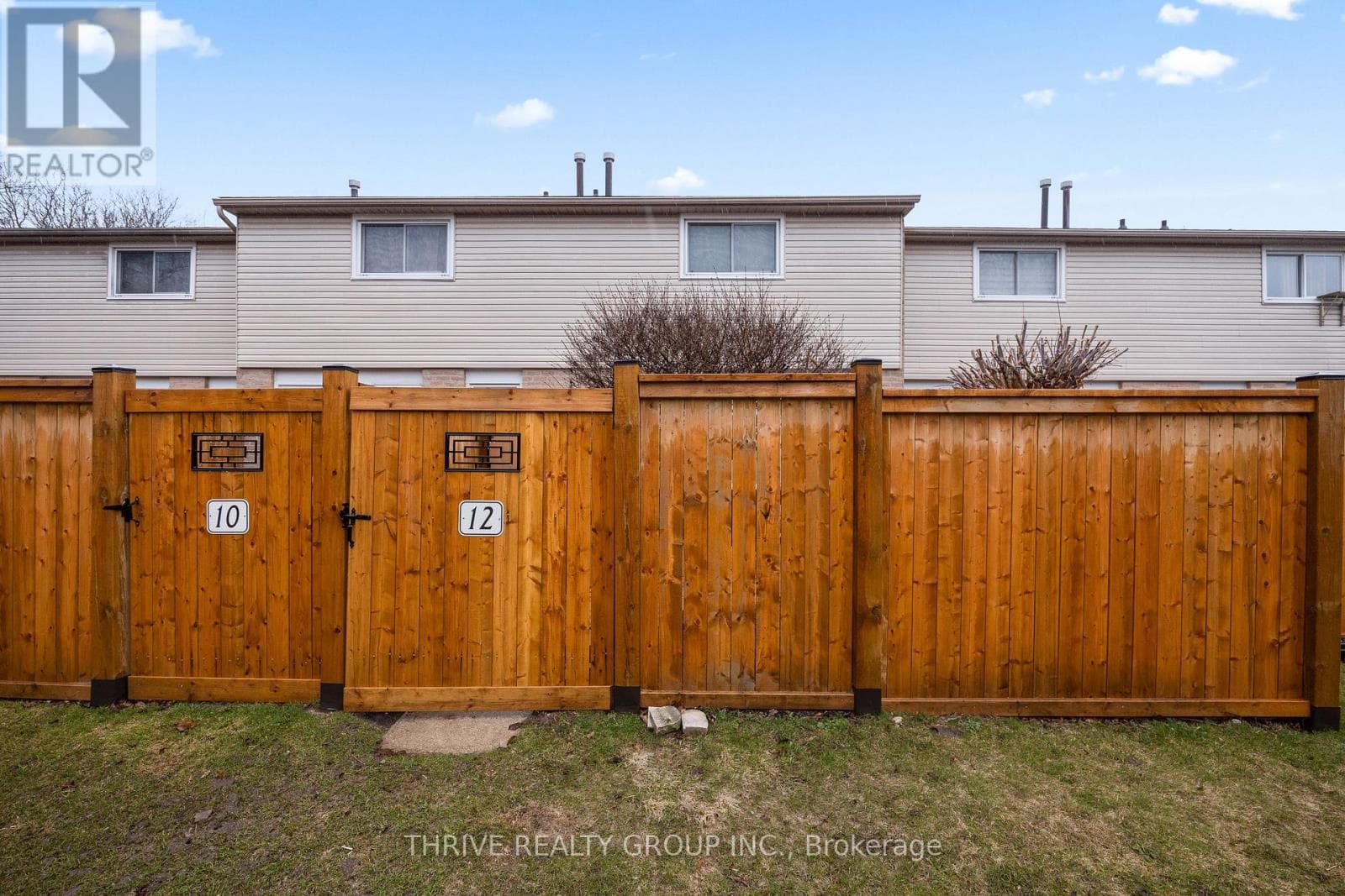 12 - 210 CARLYLE DRIVE, London and St. Thomas — photo 2