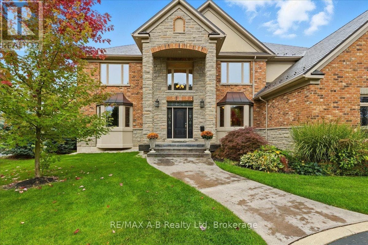 151 HURON ROAD, OnePoint — photo 3