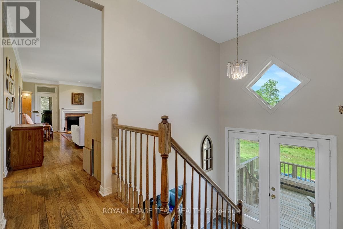 912 MAPLE HILL ROAD, Ottawa — photo 3