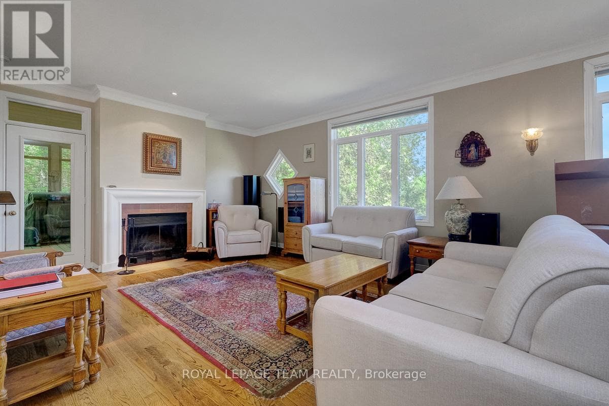912 MAPLE HILL ROAD, Ottawa — photo 5