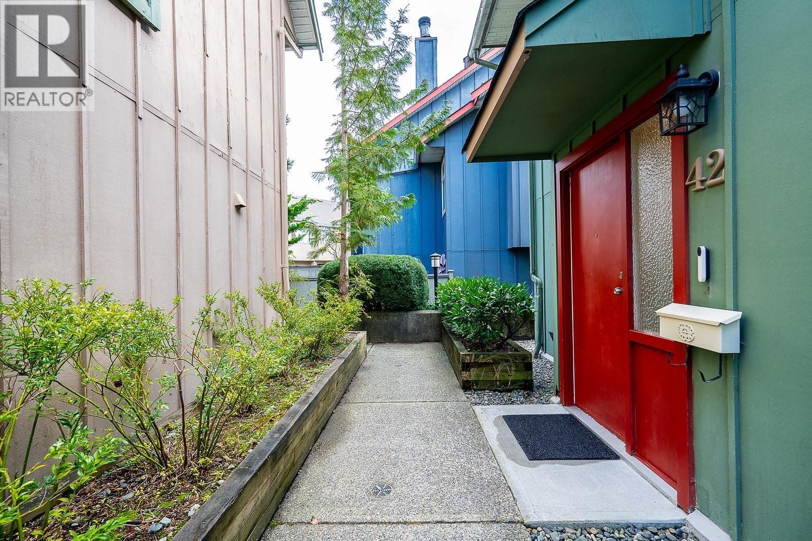 42 900 W 17TH STREET, Greater Vancouver — photo 3