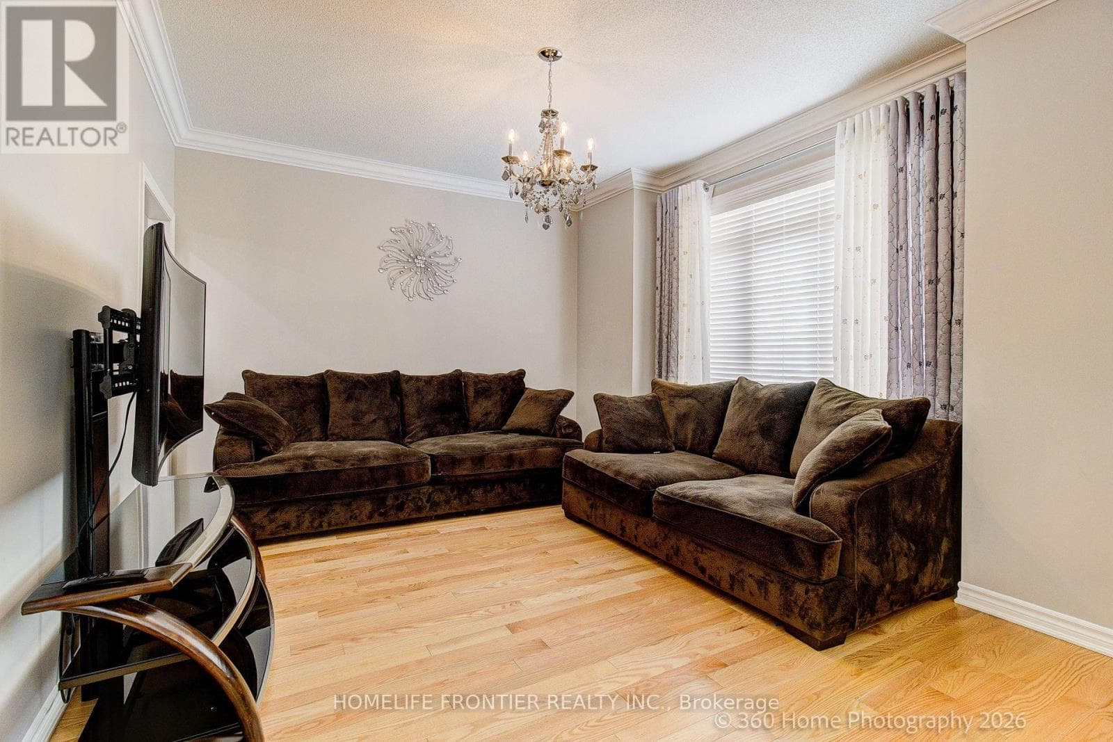 175 BEECHBOROUGH CRESCENT, Toronto — photo 3