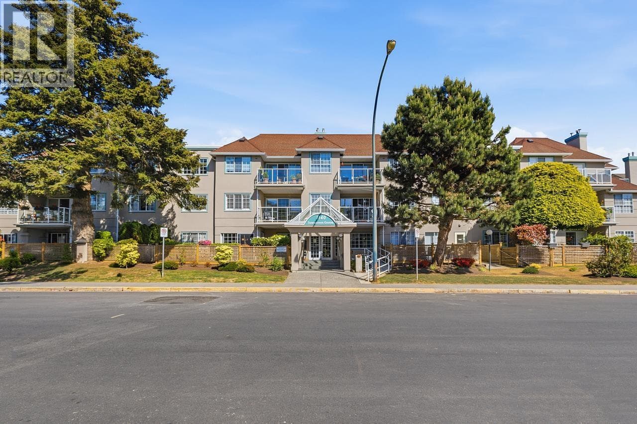 102 1140 55 STREET in Tsawwassen