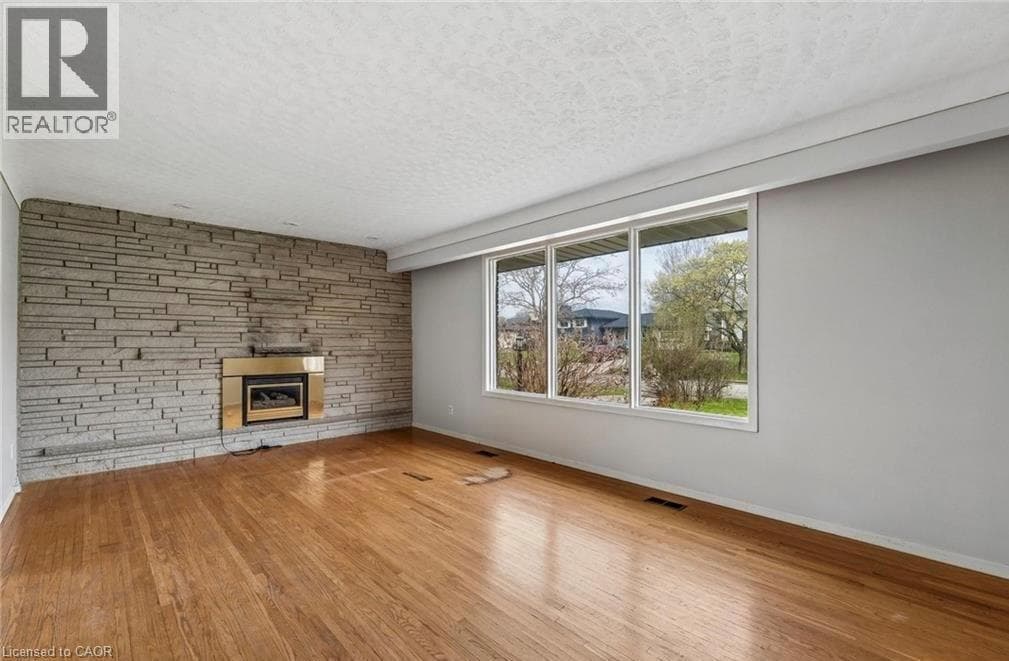 29 HEATHER COURT, Cornerstone — photo 3