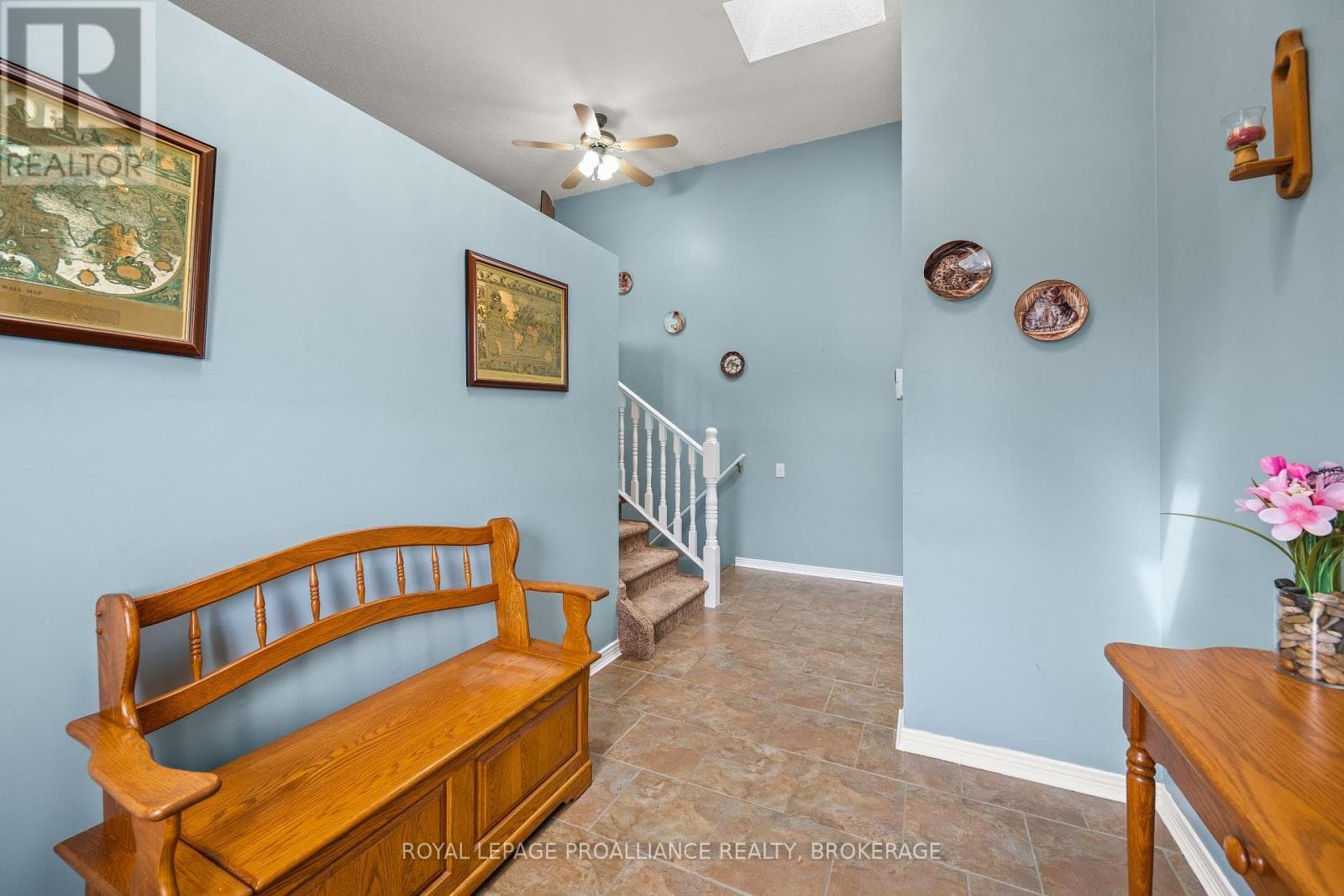 307 AMHERST DRIVE, Kingston — photo 4