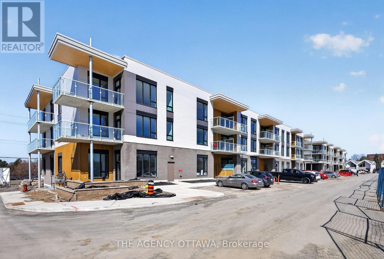 209 - 3071 RIVERSIDE DRIVE, Ottawa — photo 2