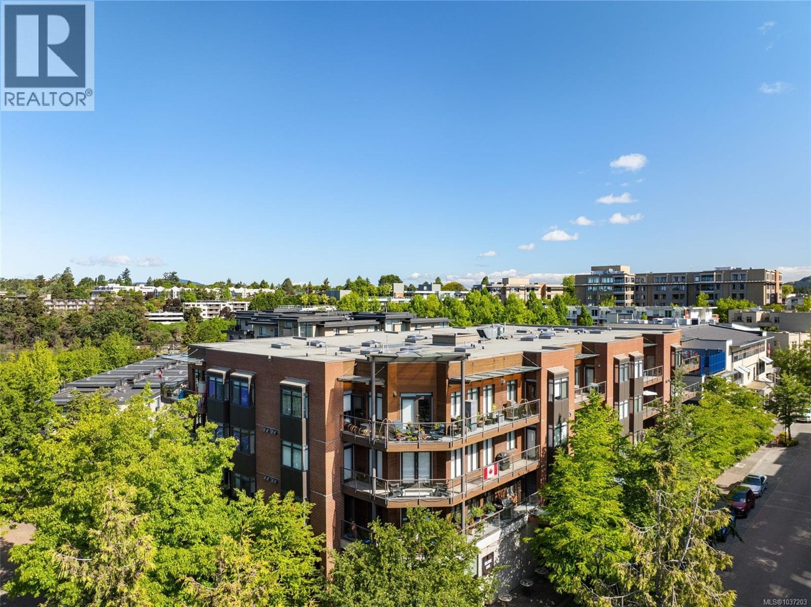 305 300 Waterfront Cres, Victoria — photo 3