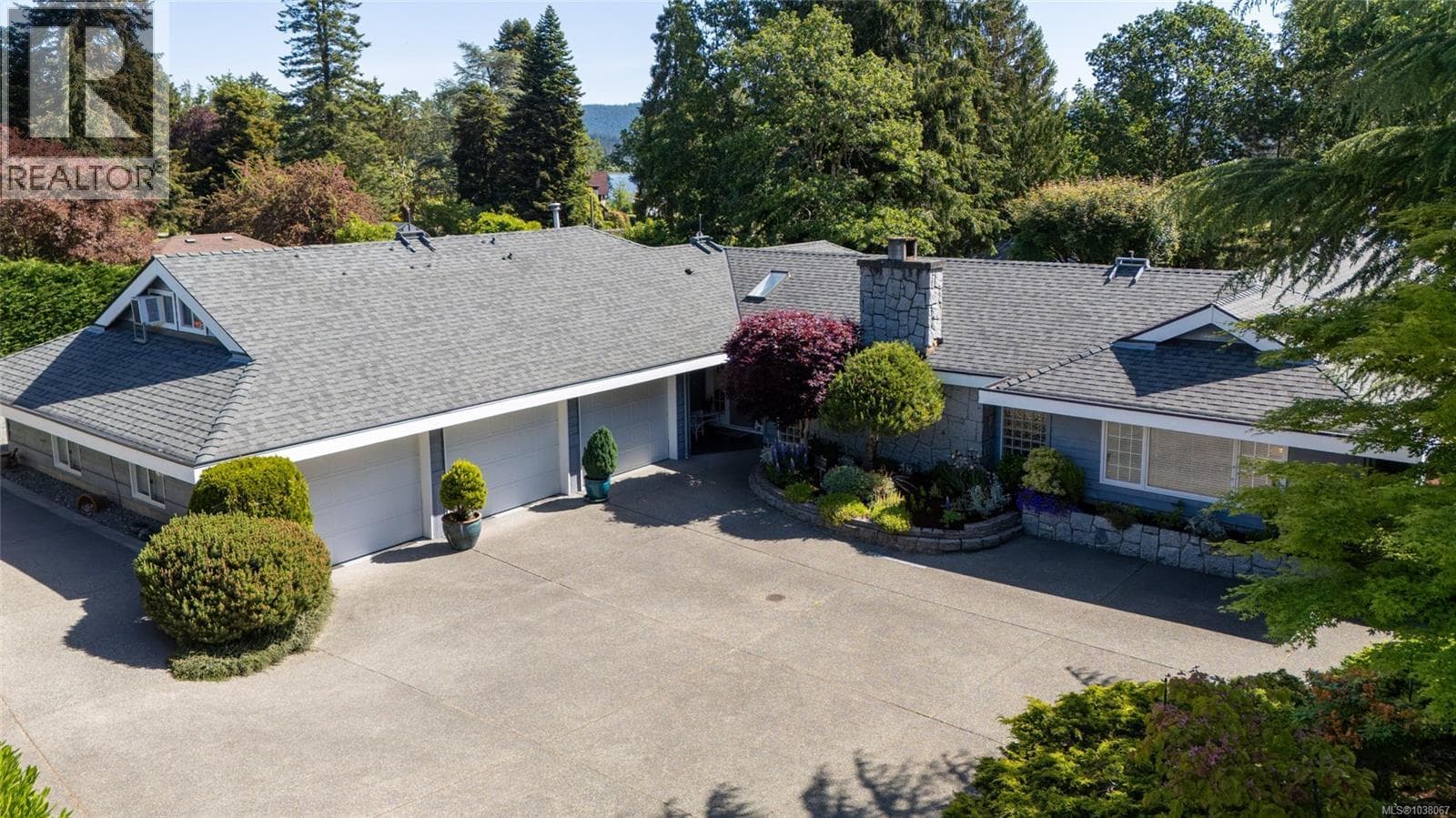 2221 Tarn Pl in 
