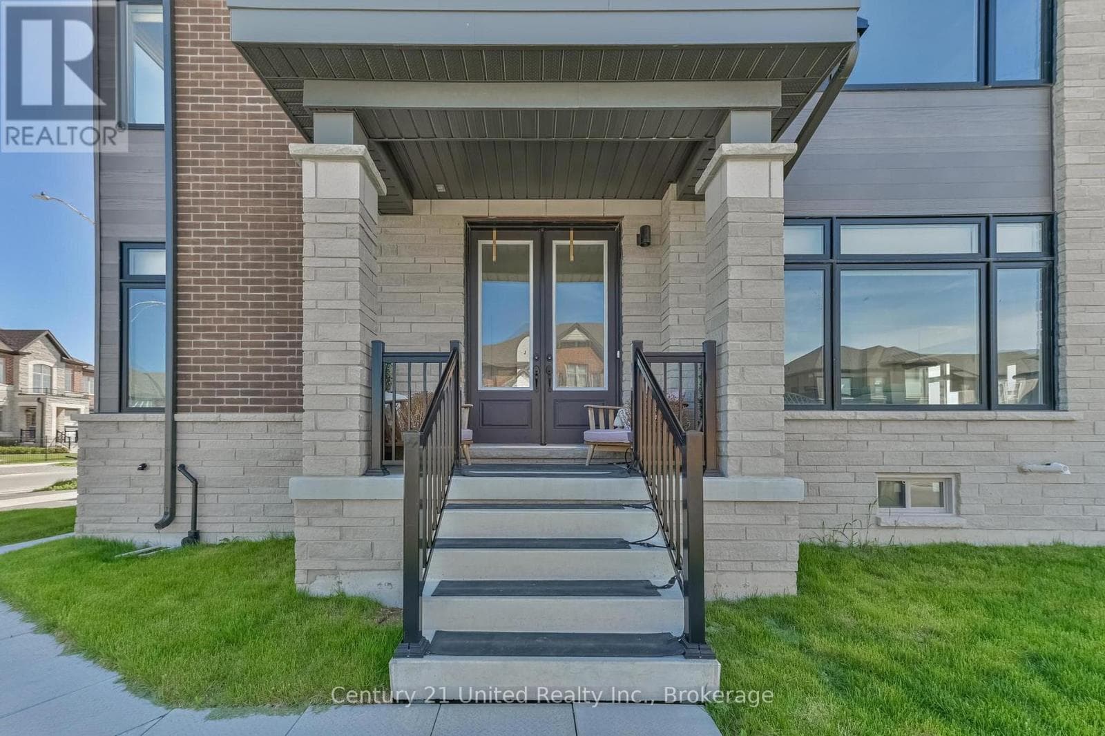 217 FLAVELLE WAY, Central Lakes — photo 2