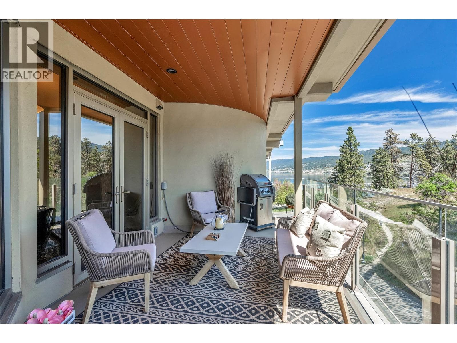 250 Marina Way Unit# 606, Interior REALTORS® — photo 3