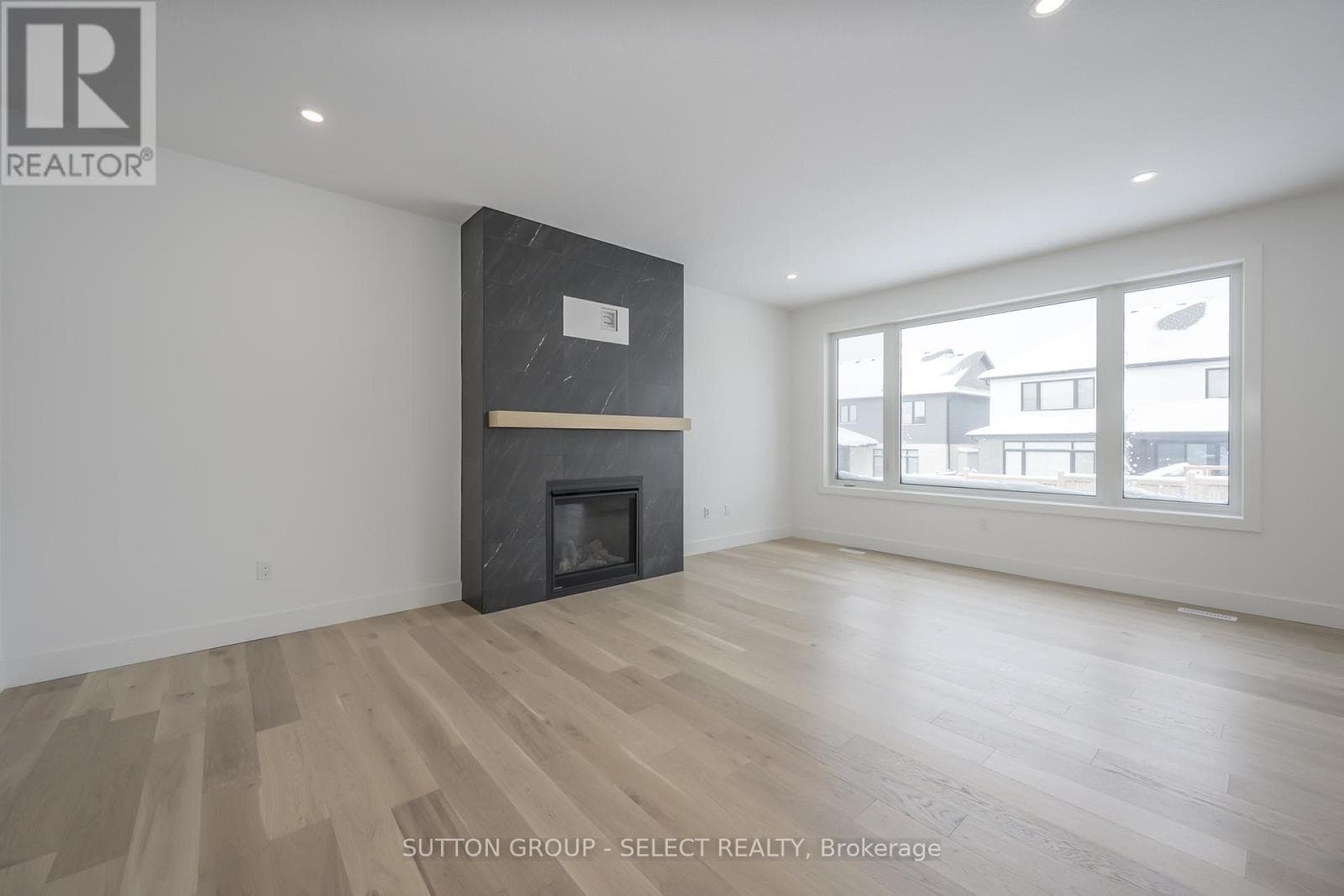 1898 FOUNTAIN GRASS DRIVE, London and St. Thomas — photo 5