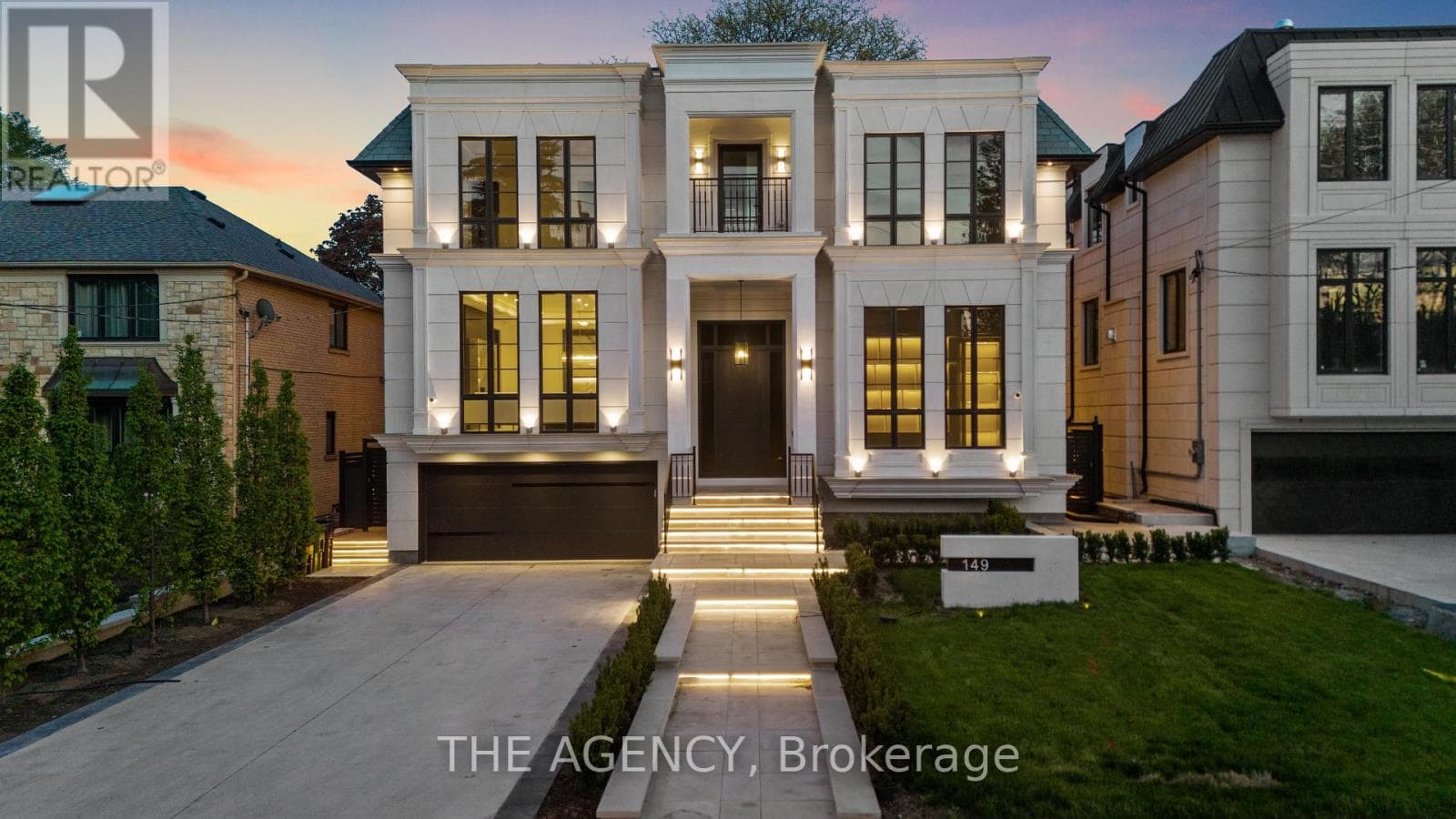 149 HIGHLAND CRESCENT in Bridle Path-Sunnybrook-York Mills