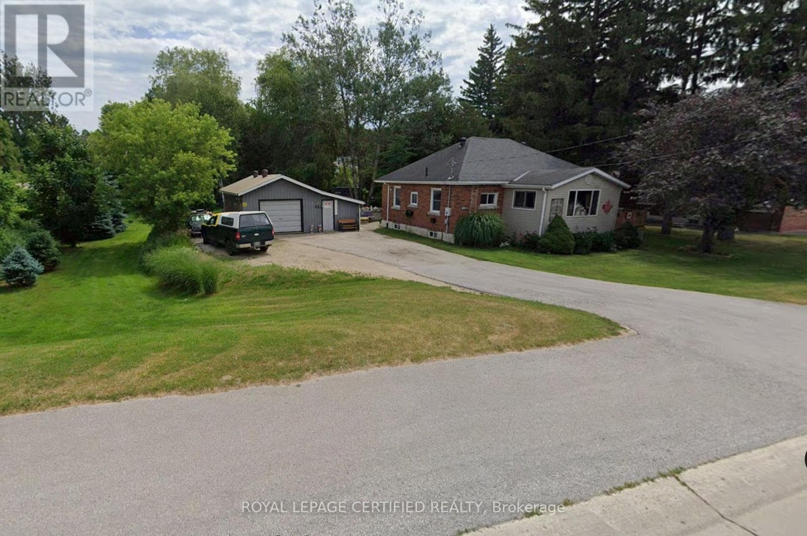 883 7TH AVENUE, Toronto — photo 2