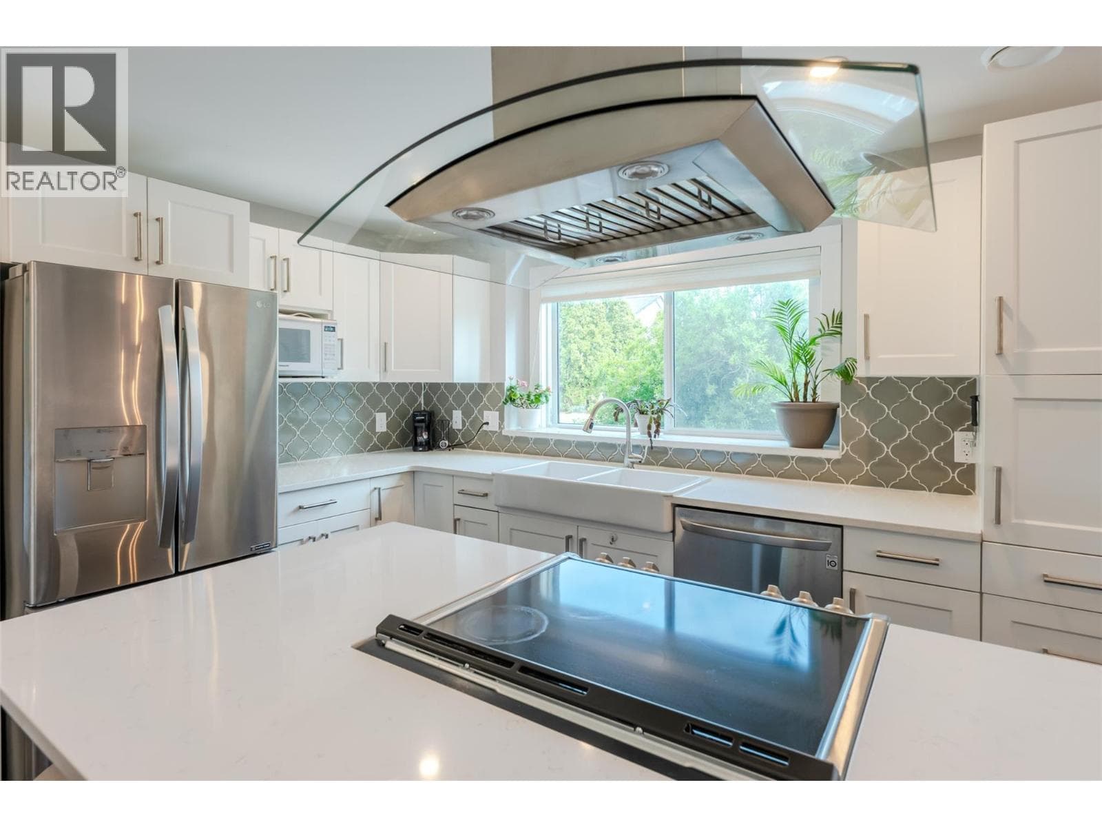 11512 Harvey Street, Interior REALTORS® — photo 4