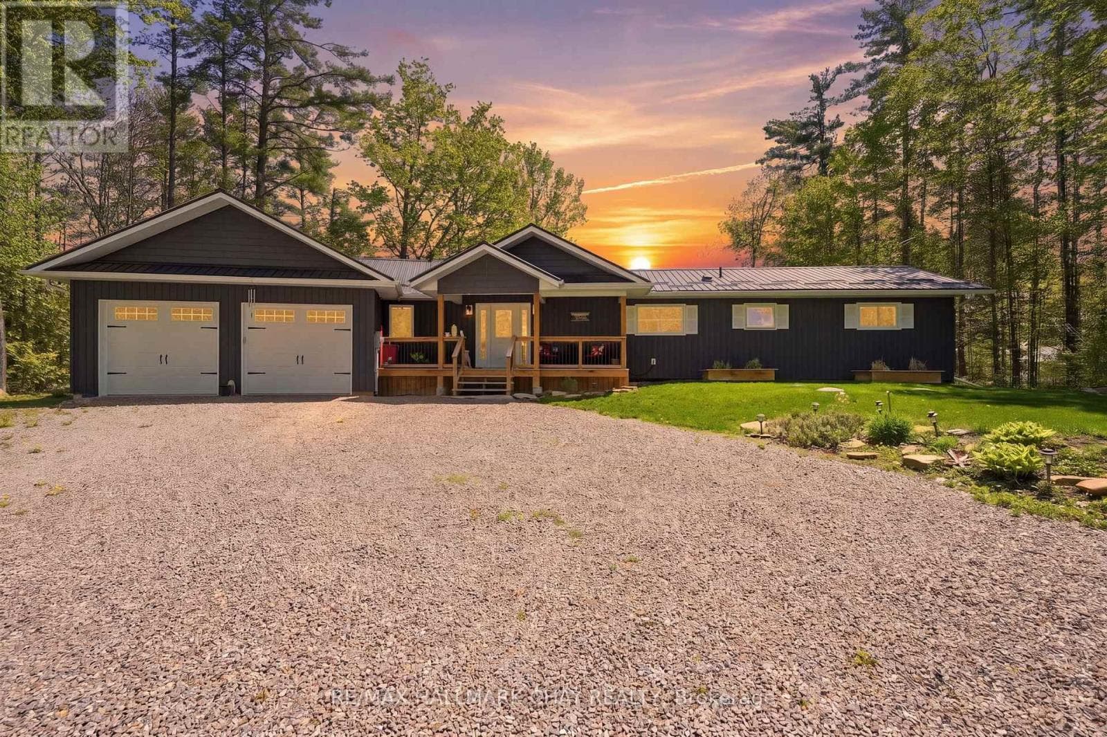 18 BAKER BOULEVARD in Digby