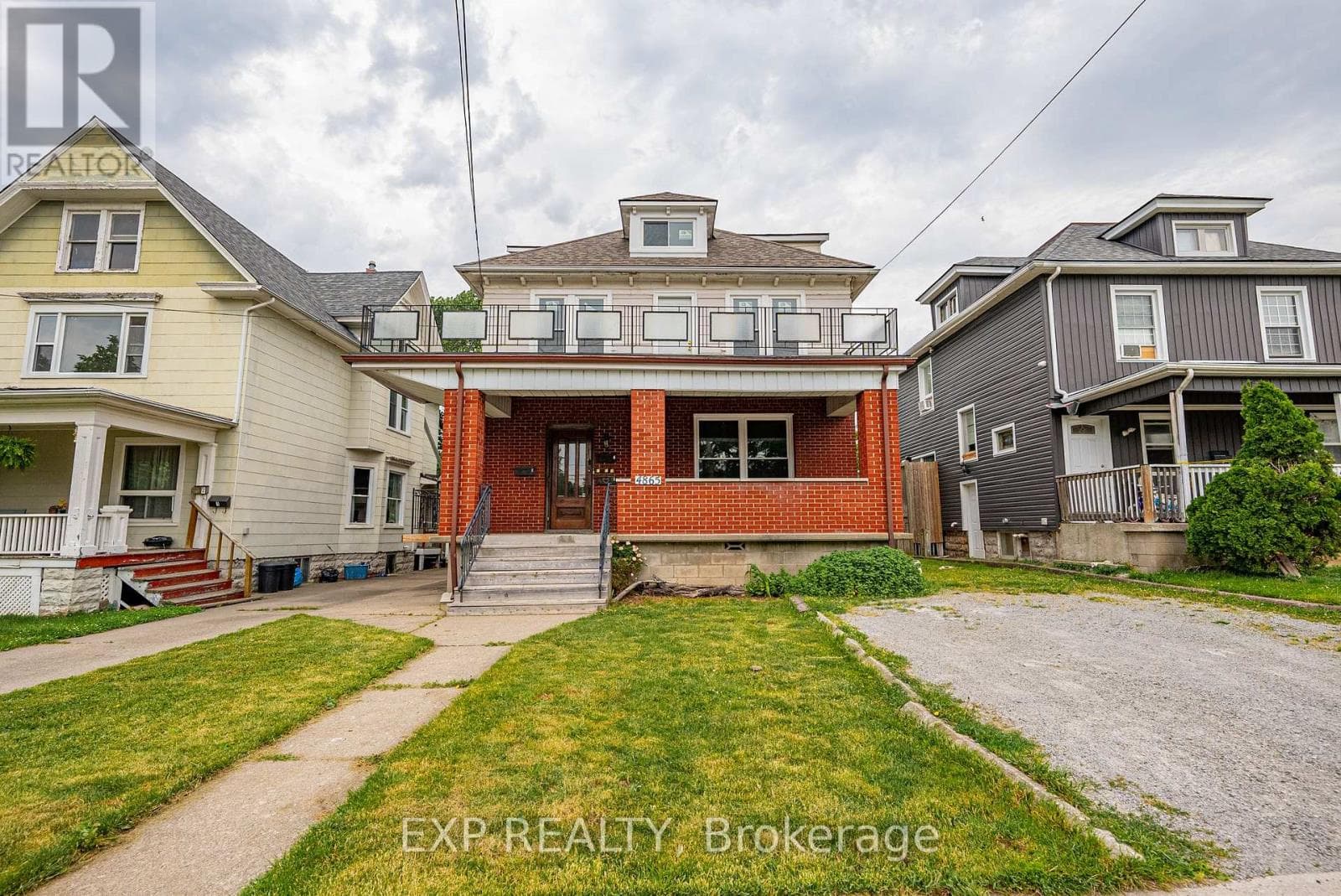 4865 ARMOURY STREET in 
