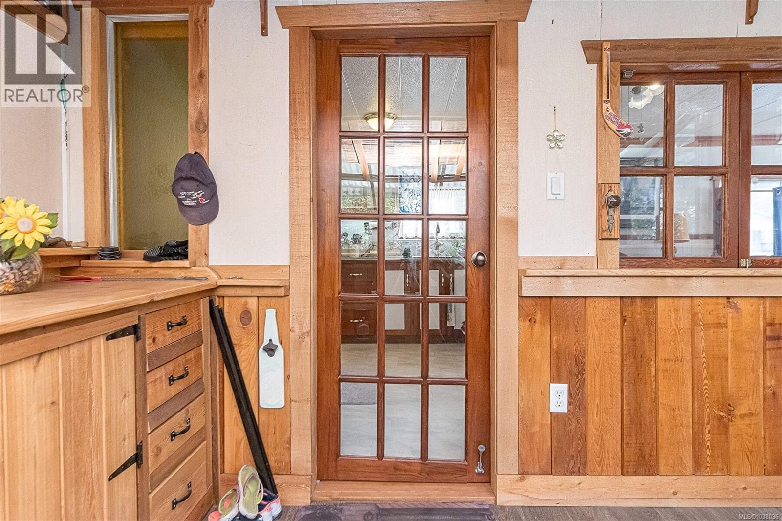 1 2780 Spencer Rd, Victoria — photo 3