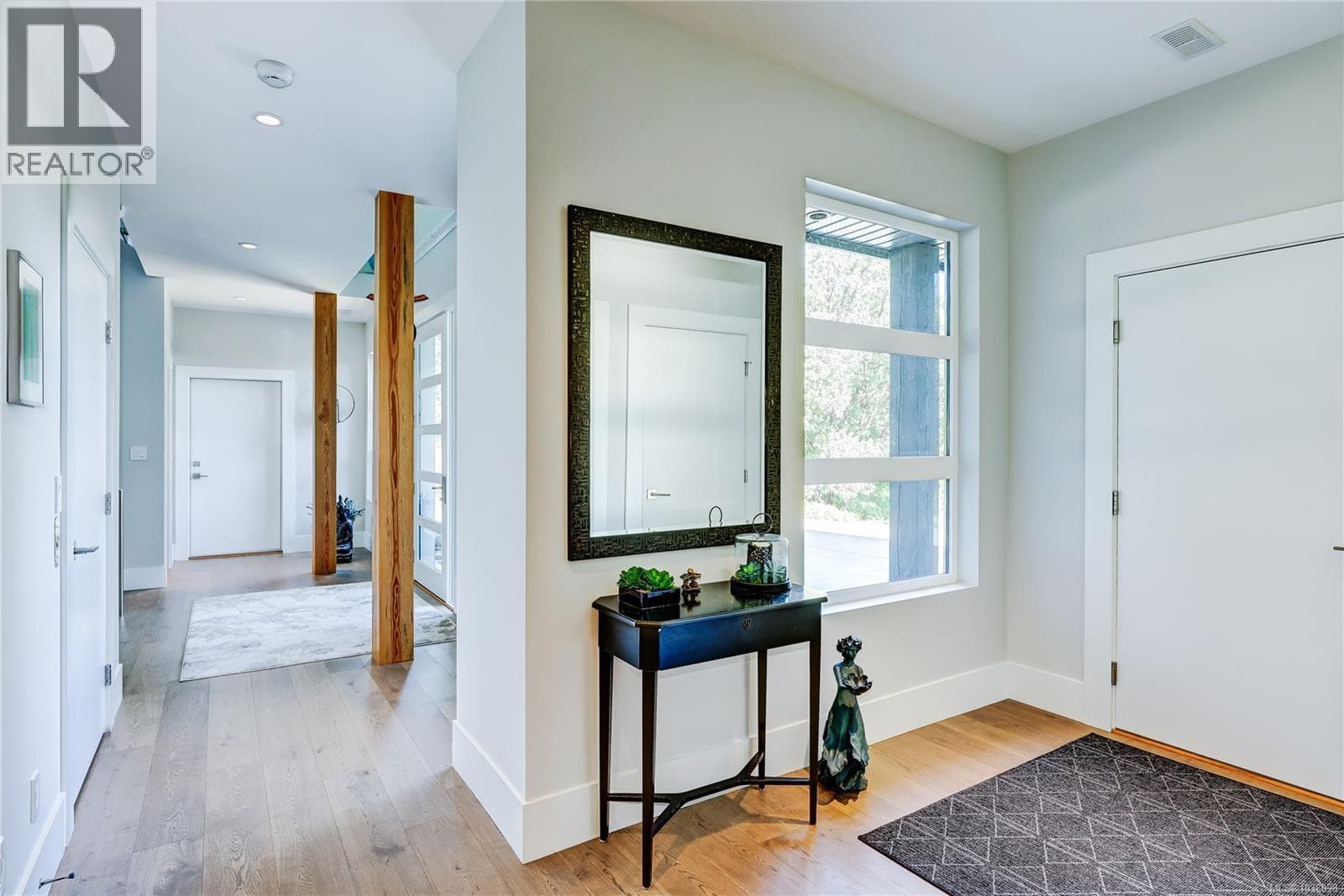 3450 Dolphin Dr, Vancouver Island — photo 4