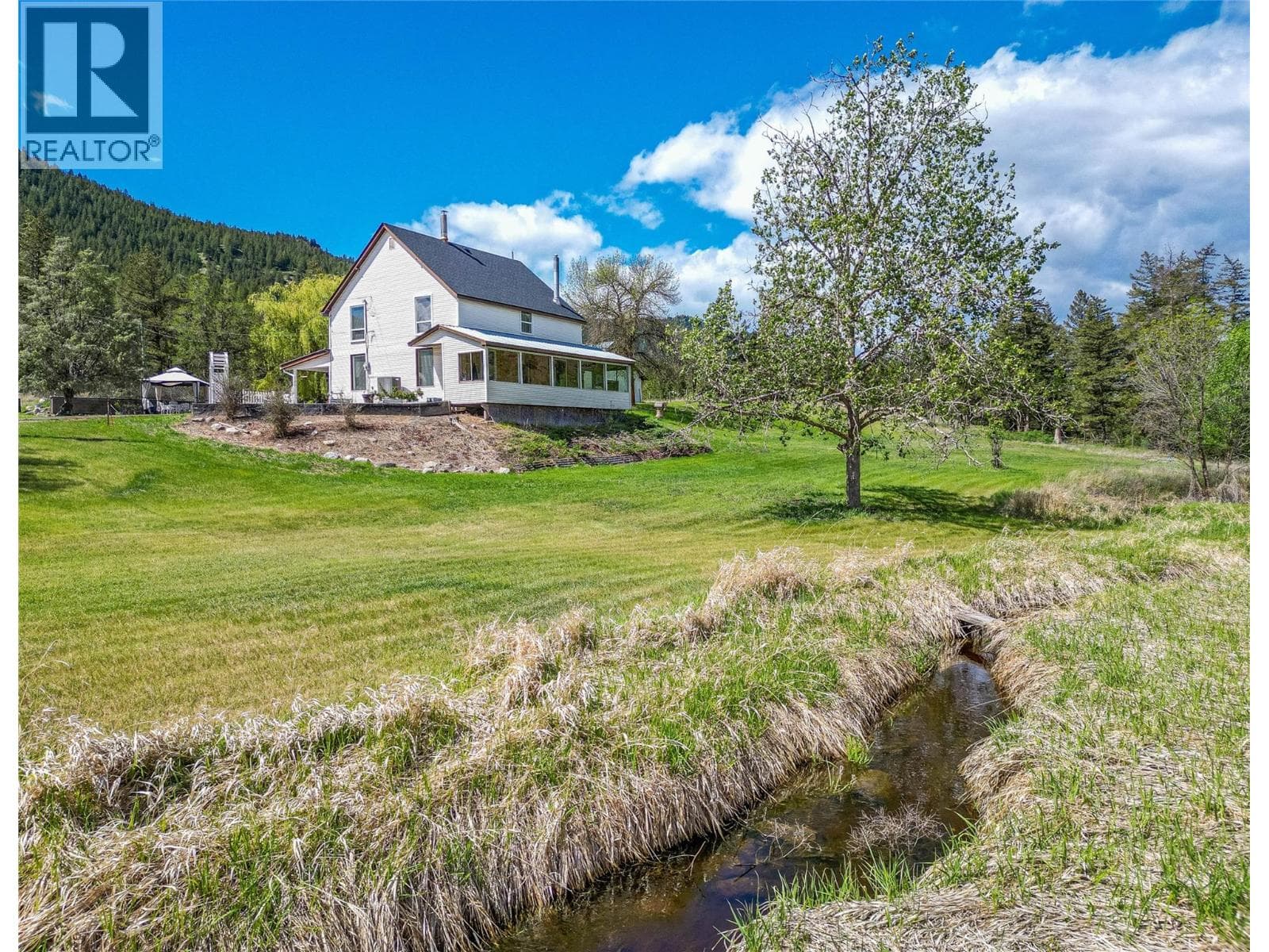 1566 Barnhartvale Road in 