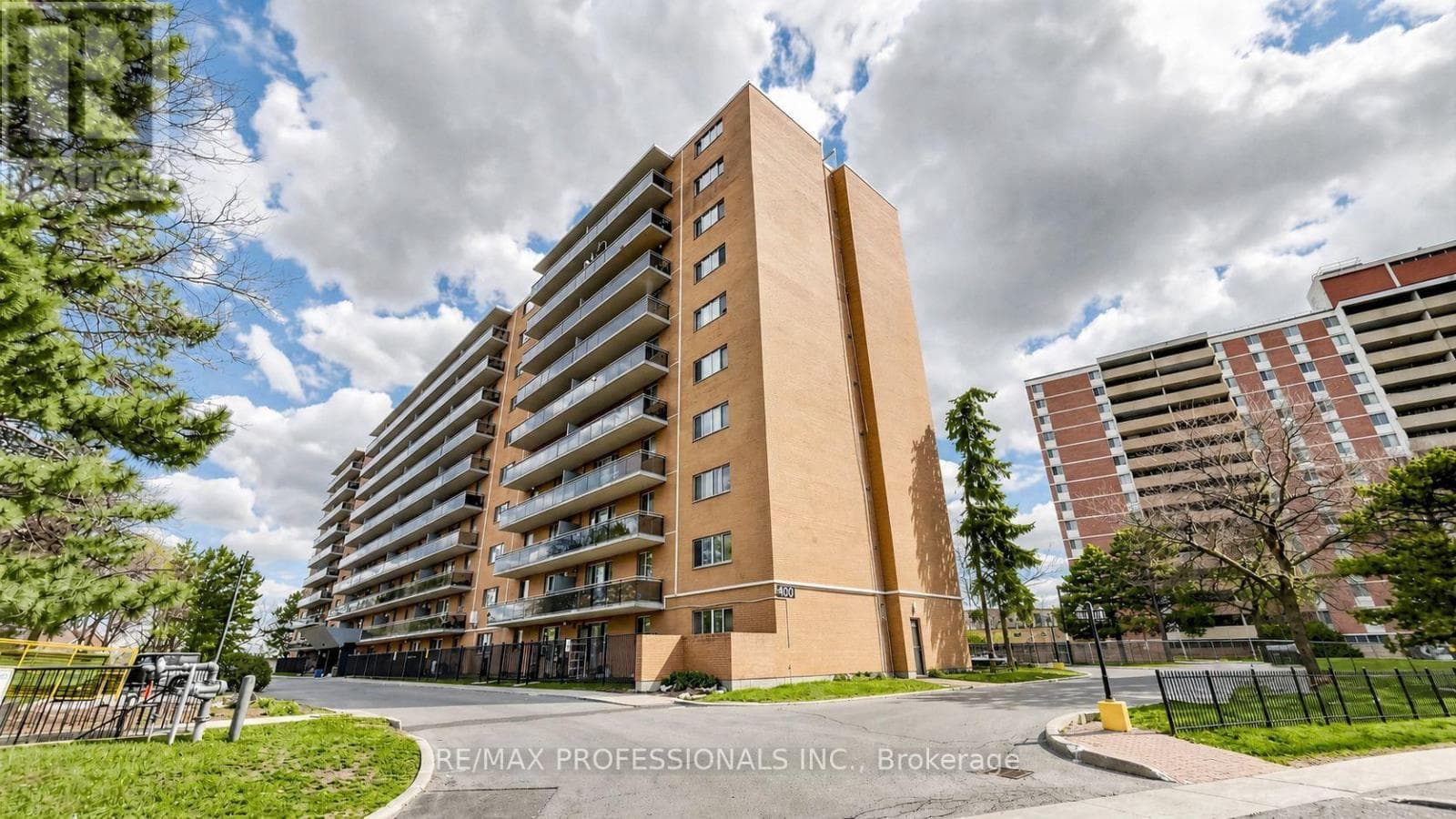 809 - 100 DUNDALK DRIVE, Toronto — photo 2