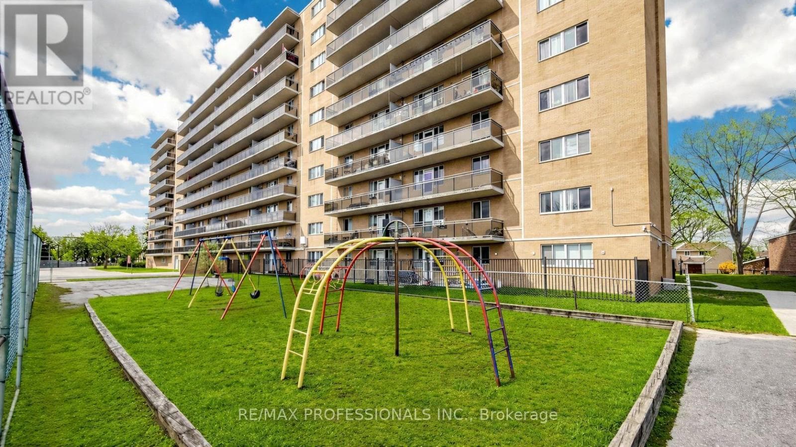 809 - 100 DUNDALK DRIVE, Toronto