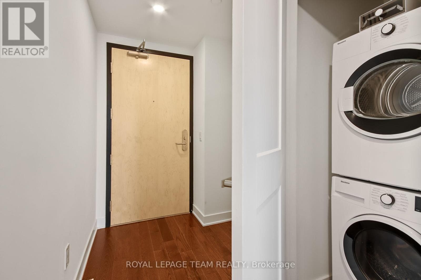 2402 - 340 QUEEN STREET, Ottawa — photo 5
