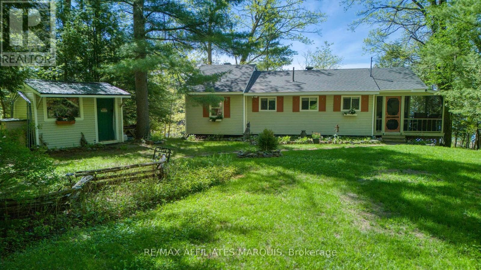 149 OAK POINT LANE in 