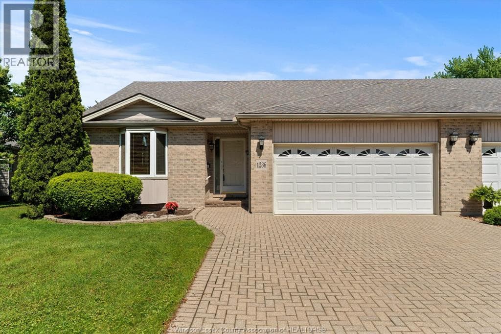 1286 RENDEZVOUS DRIVE in East Riverside