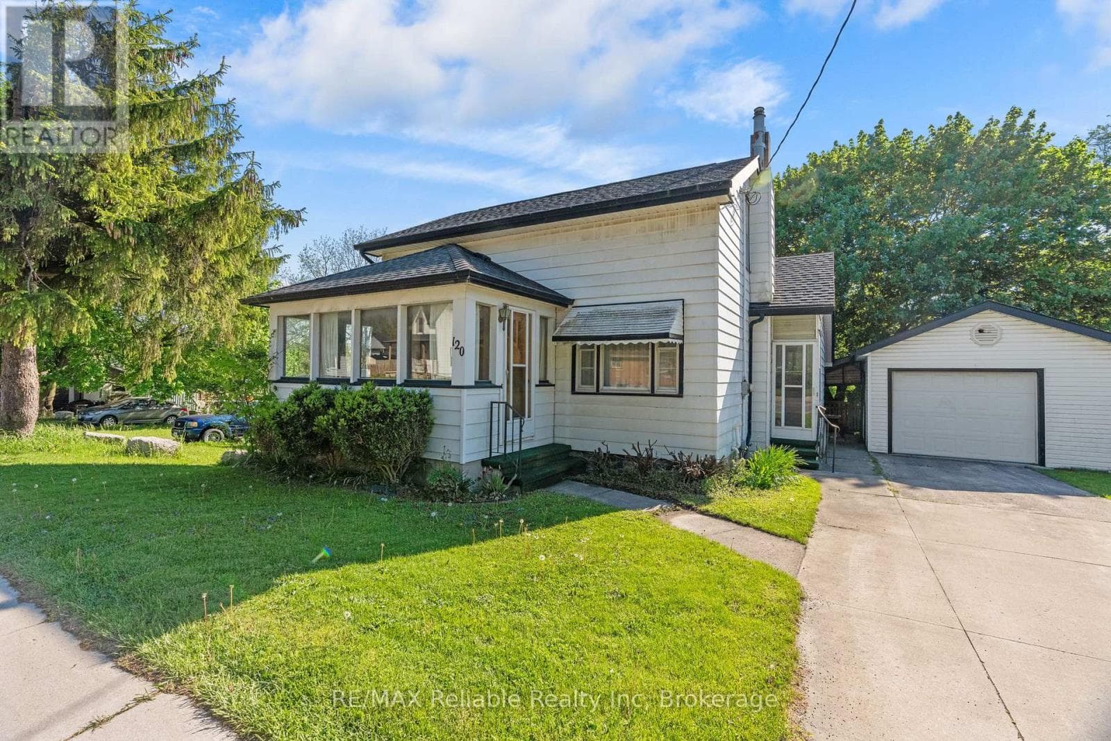 120 VICTORIA STREET in 