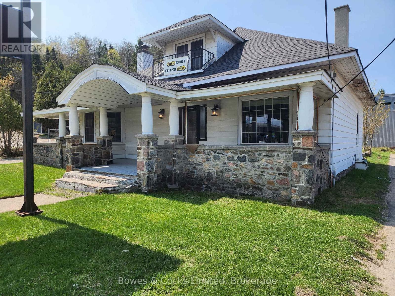 124 MAPLE AVENUE, Central Lakes — photo 2