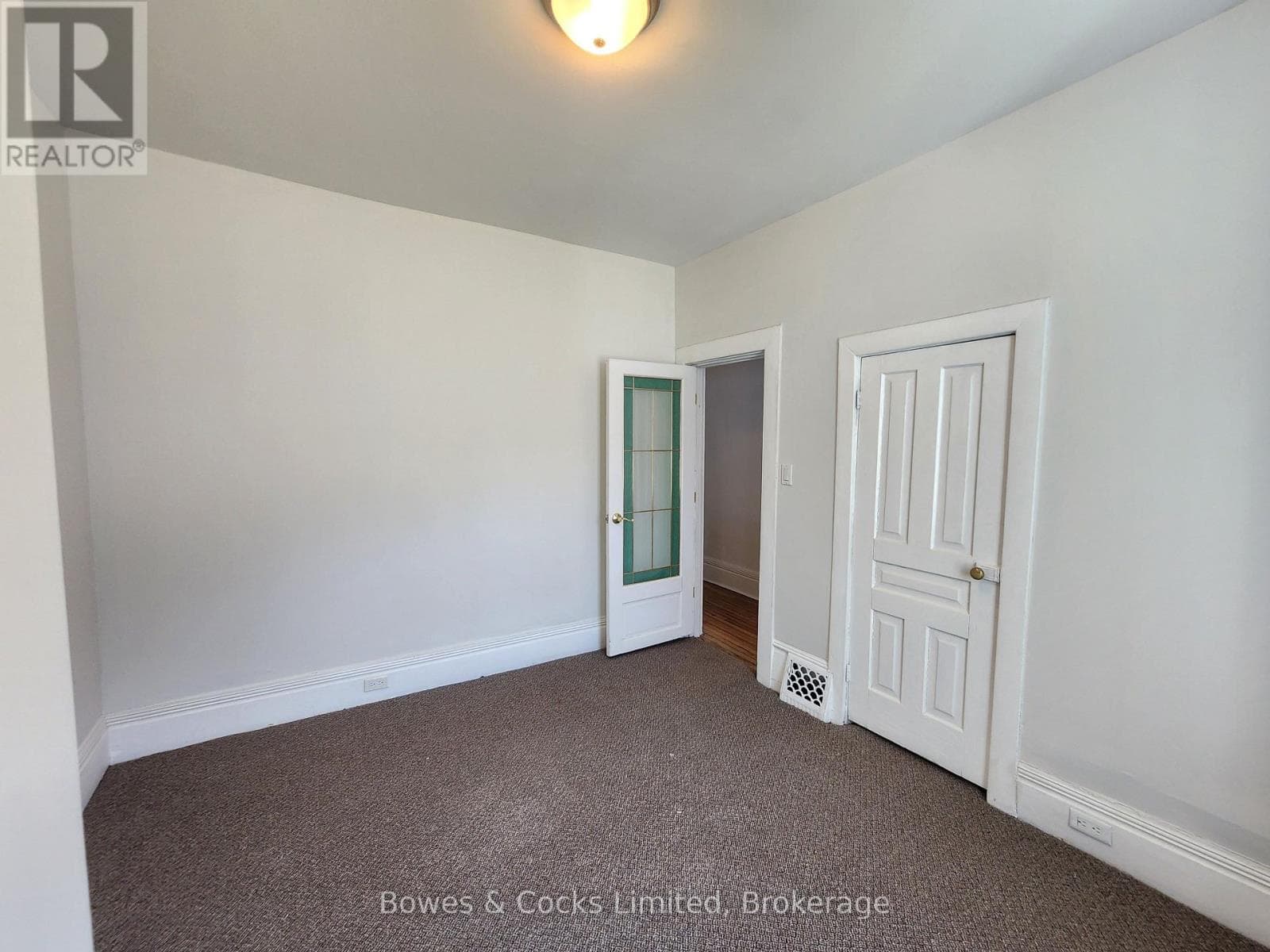 124 MAPLE AVENUE, Central Lakes — photo 4
