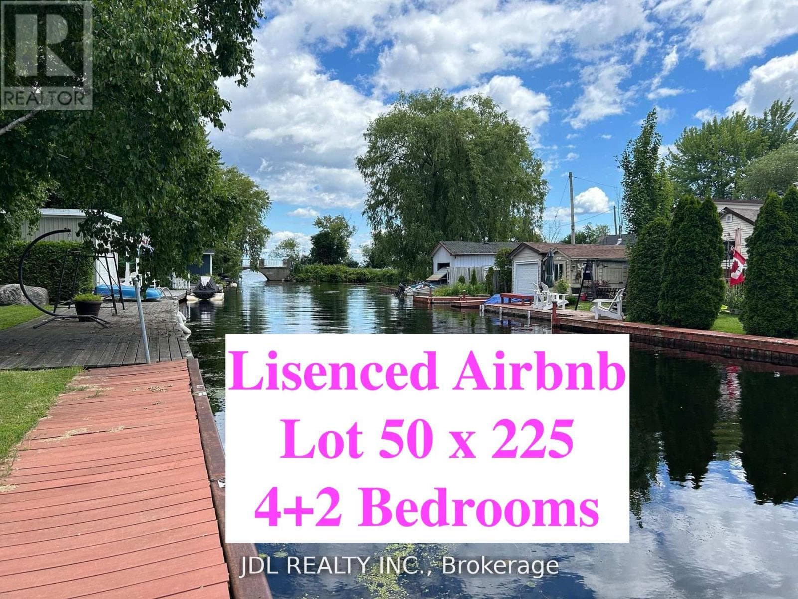 11 RED ROBIN ROAD in Roches Point