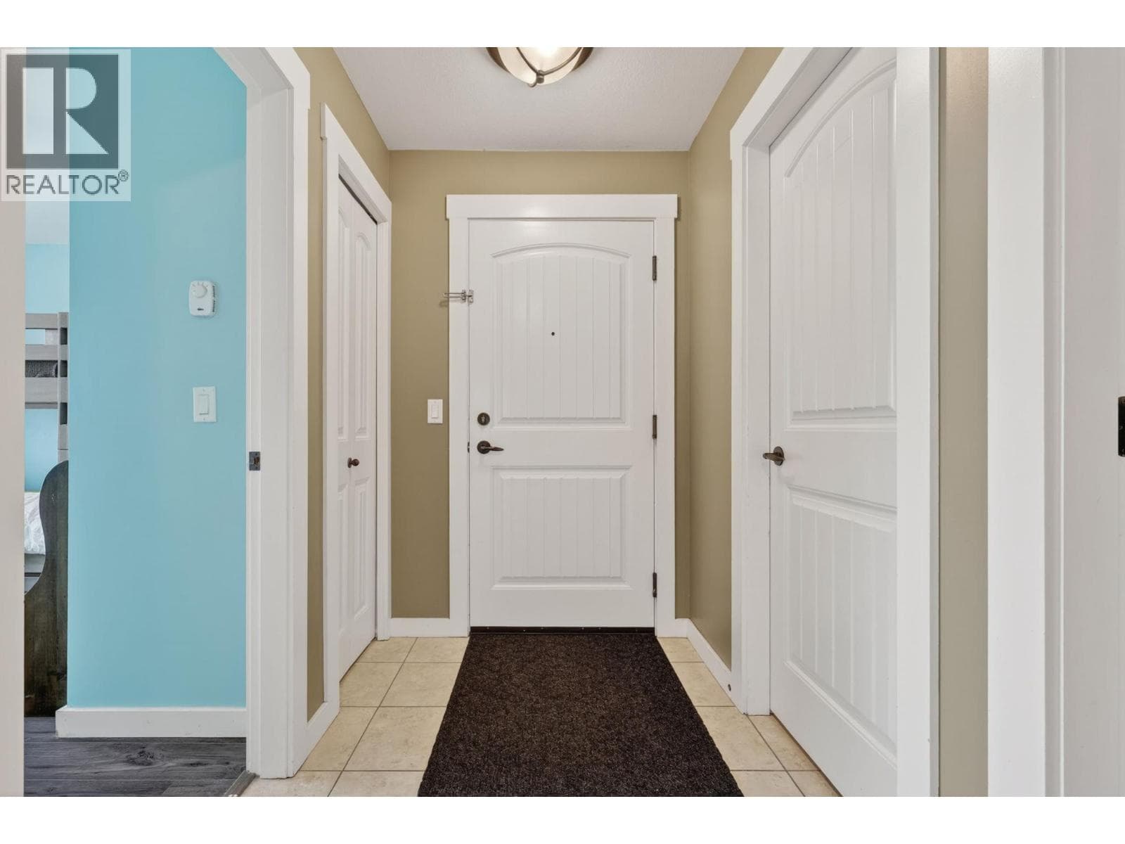 10529 Powley Court Unit# 204, Interior REALTORS® — photo 2