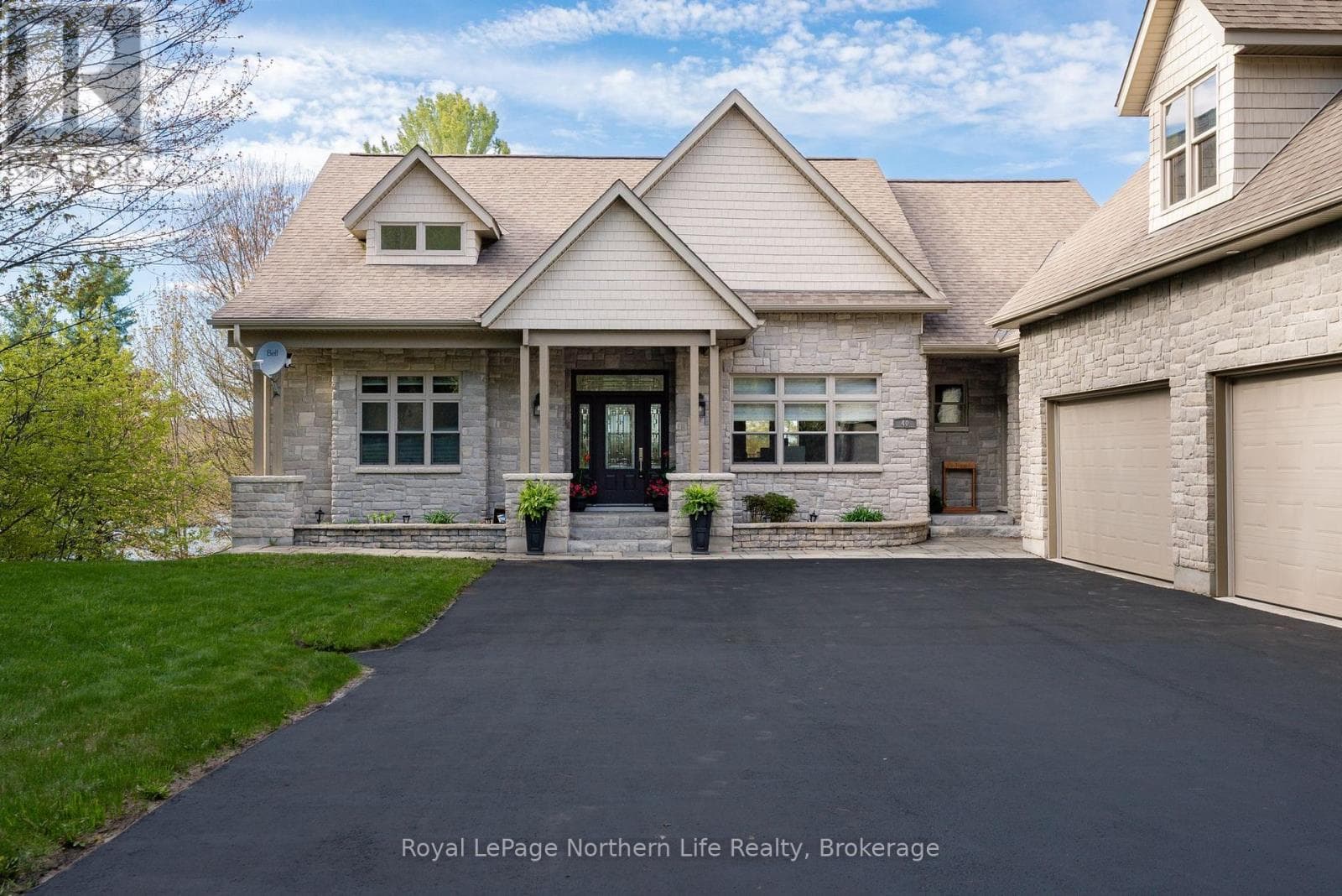 40 PARGETER DRIVE, North Bay — photo 2
