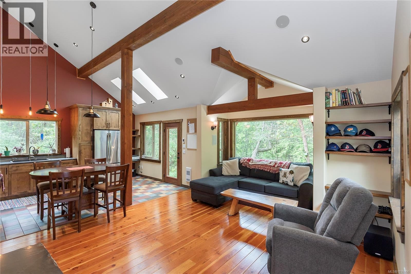 3445 Juriet Rd, Vancouver Island — photo 5