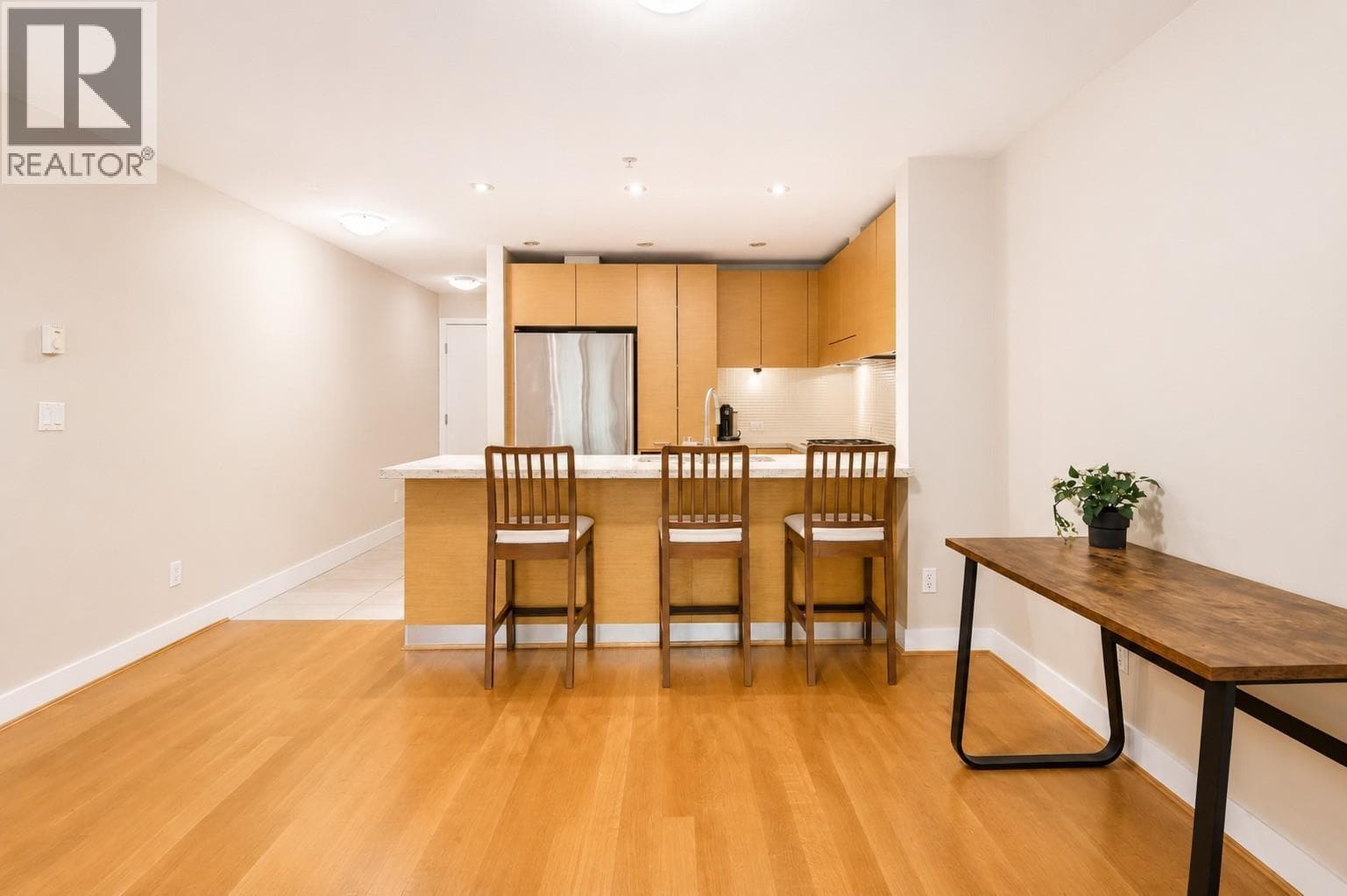 107 6015 IONA DRIVE, Greater Vancouver — photo 5