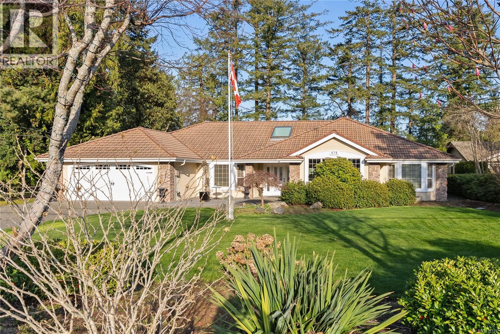 575 Johnstone Rd in 