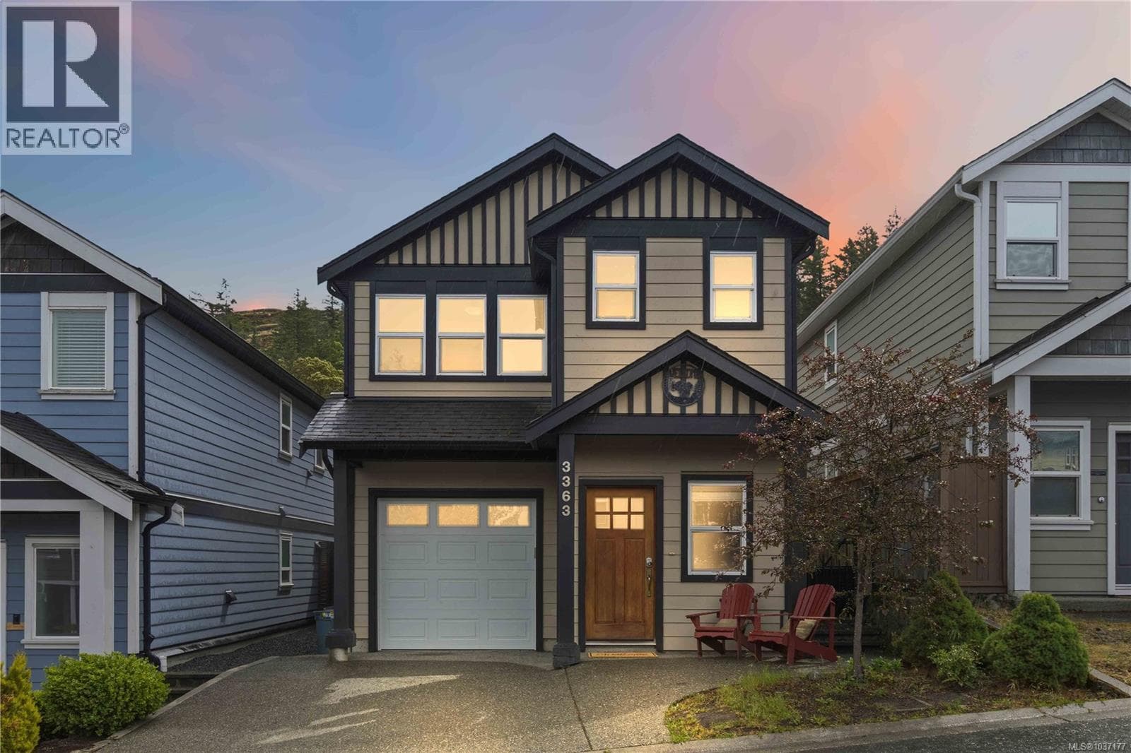 3363 Turnstone Dr, Victoria — photo 2