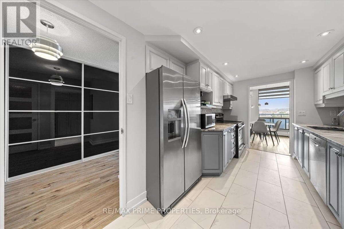 804 - 505 ST LAURENT BOULEVARD, Ottawa — photo 5