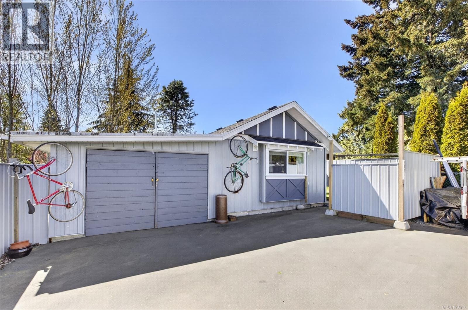 2821 Windermere Ave, Vancouver Island — photo 4