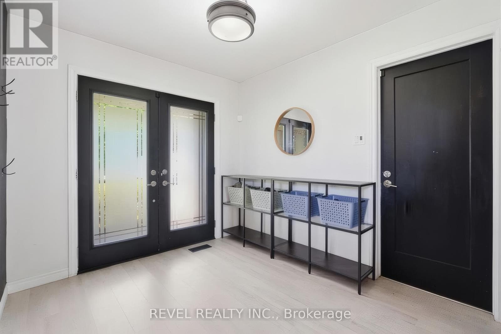 9 HIGH CREST LANE WEST, Toronto — photo 4
