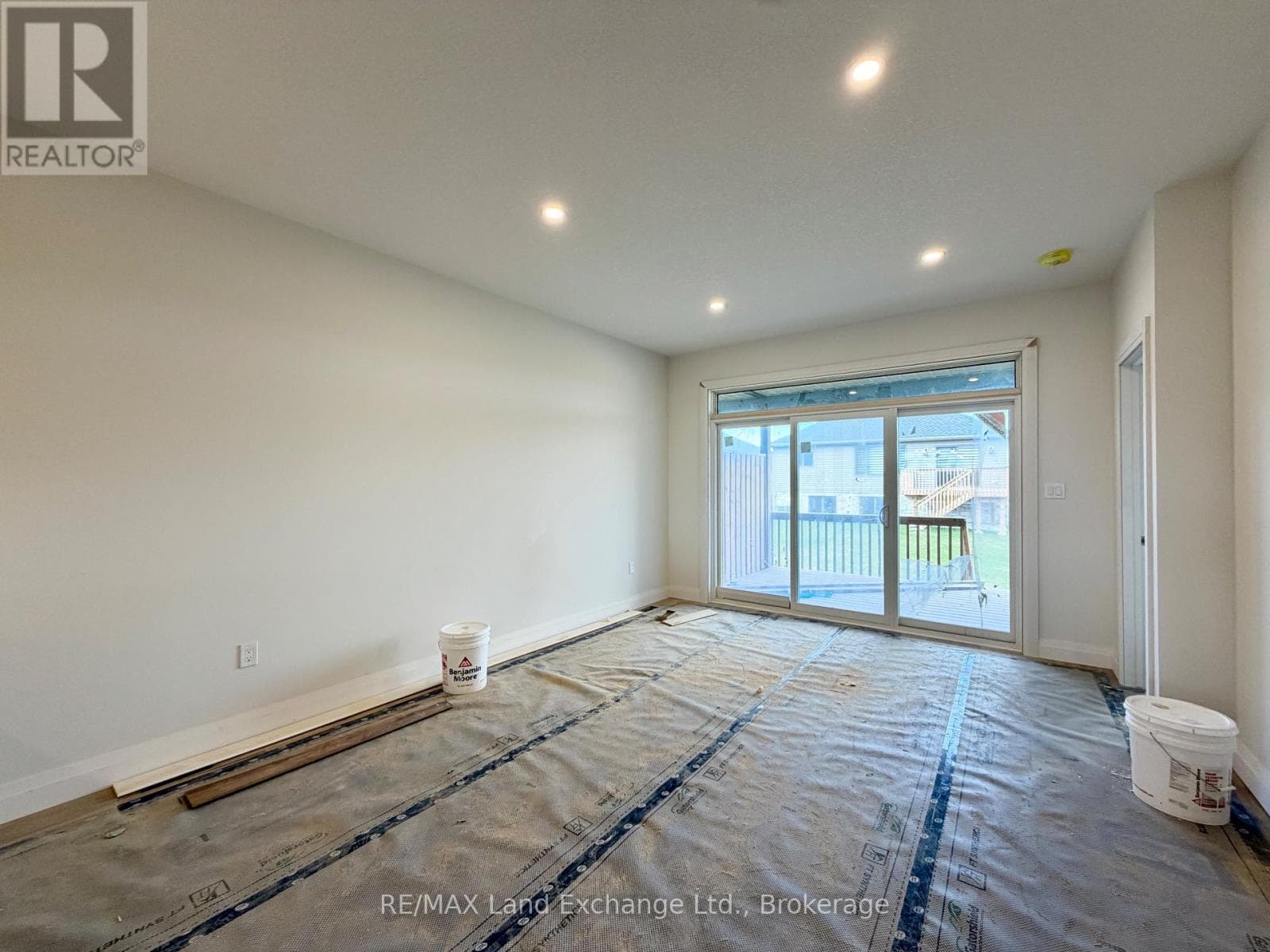 447 IVINGS DRIVE, OnePoint — photo 4