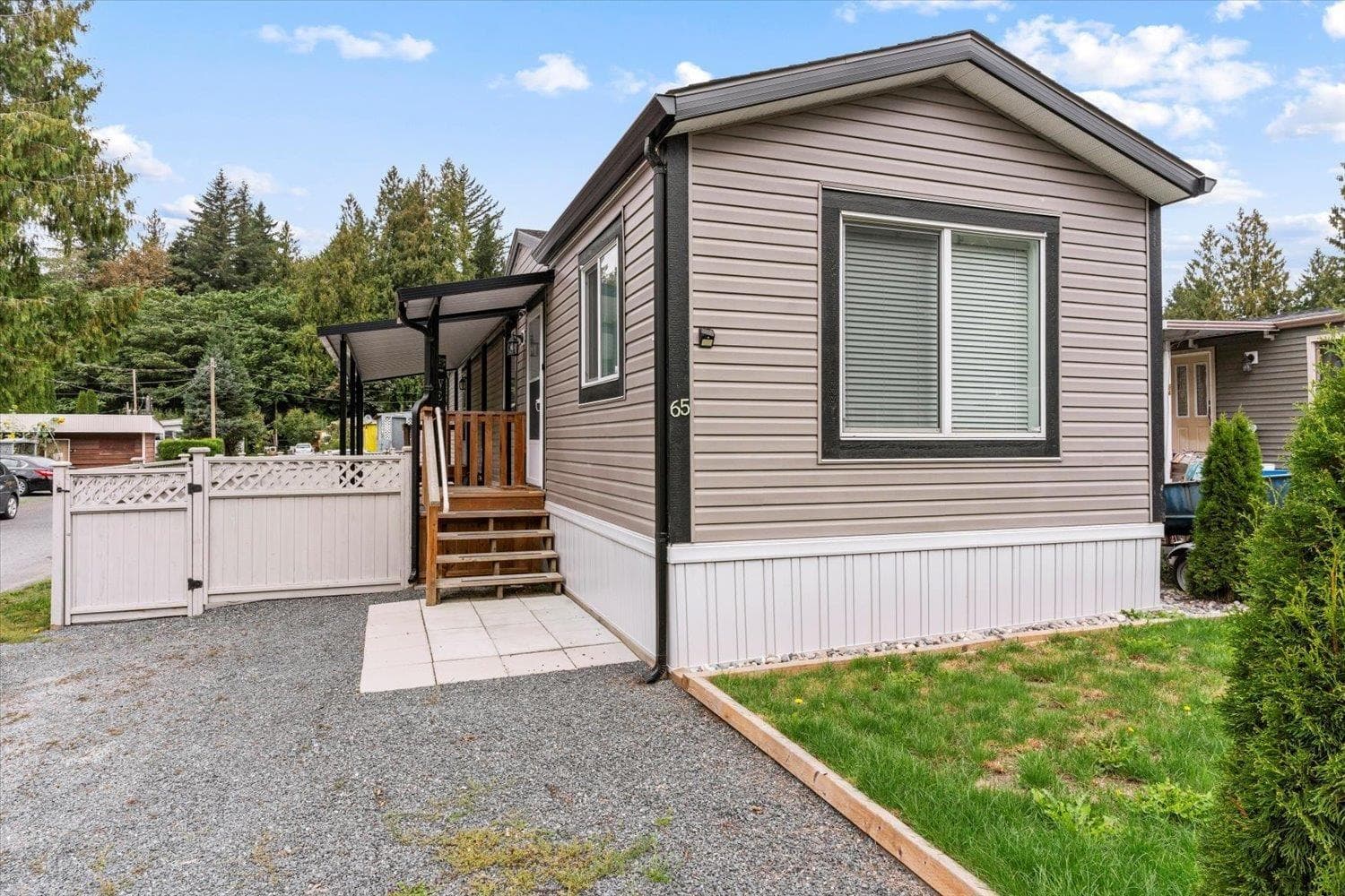 65 3942 COLUMBIA VALLEY ROAD, Cultus Lake East in 