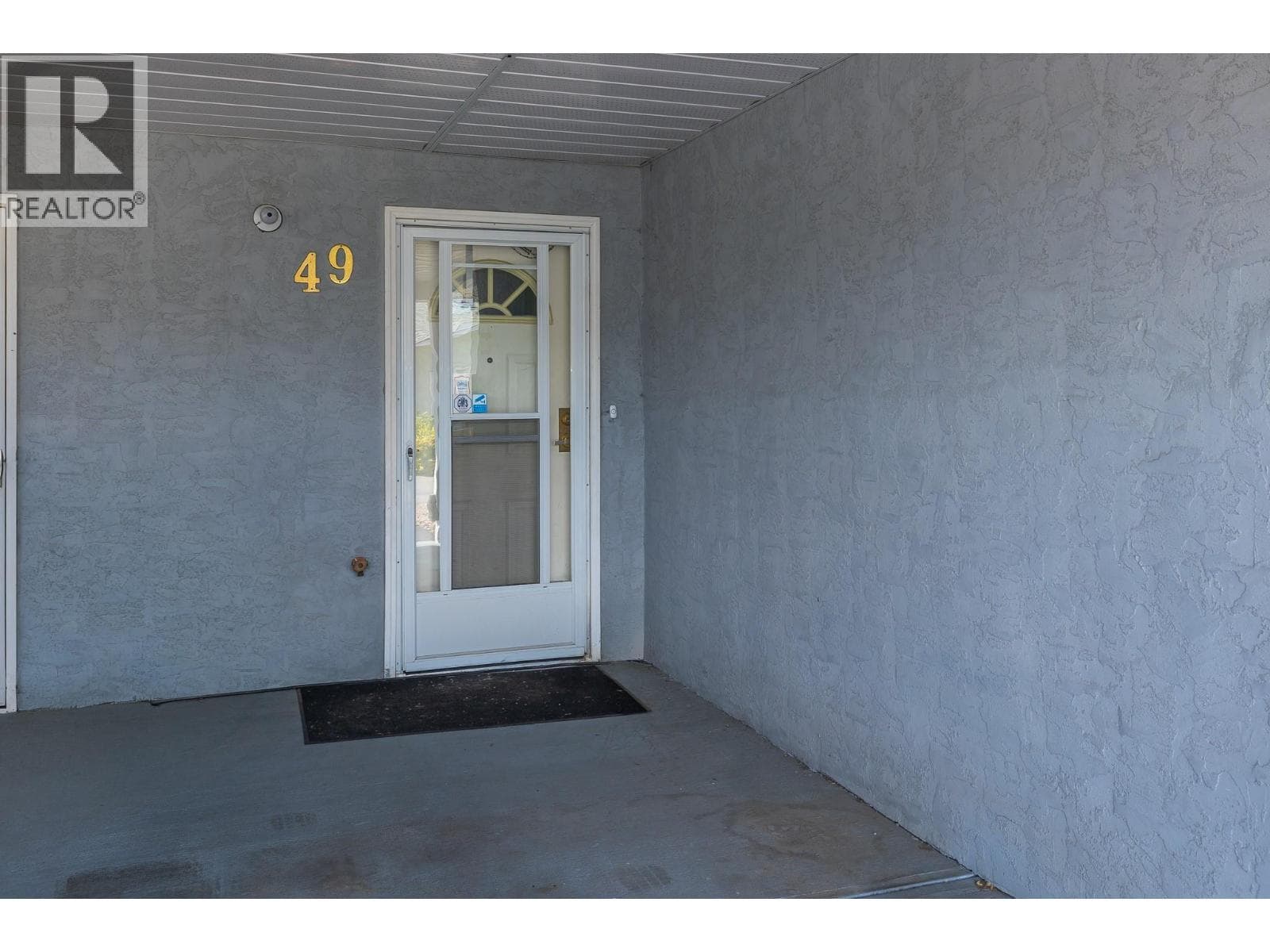 3900 27 Avenue Unit# 49, Interior REALTORS® — photo 3