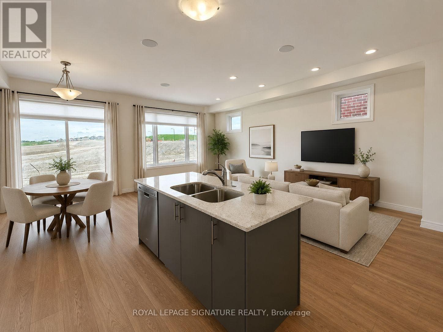 747 CARPENTER TRAIL, Toronto — photo 4