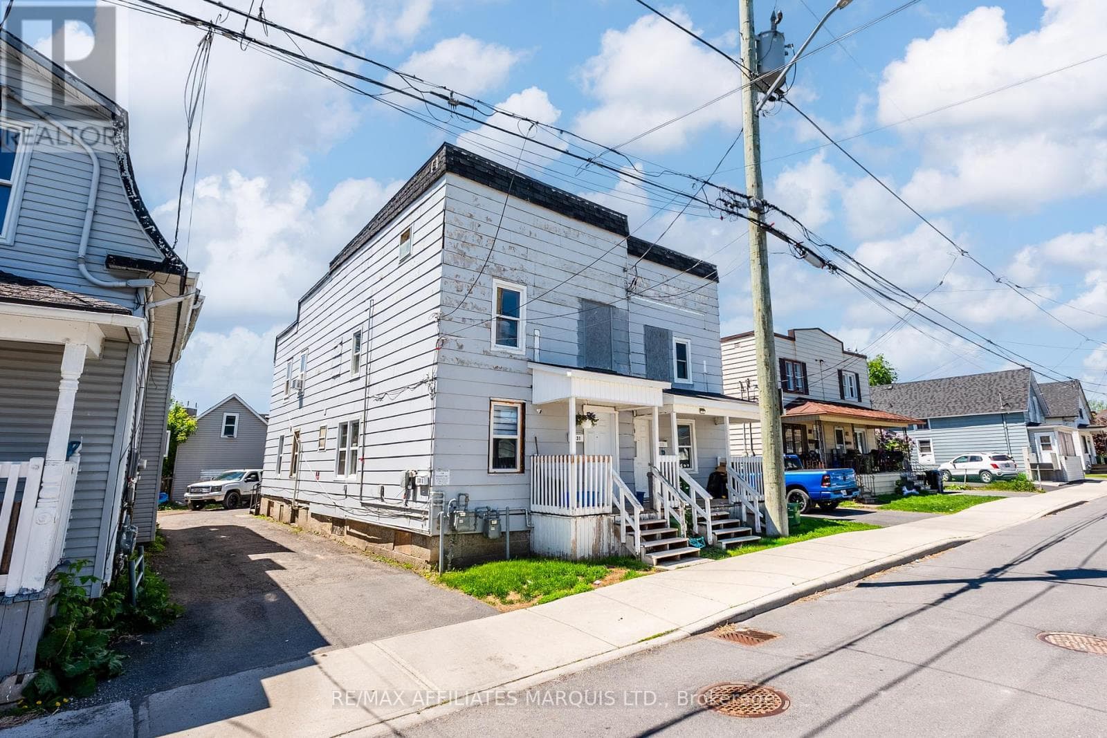 231 LOUISA STREET, Cornwall — photo 4