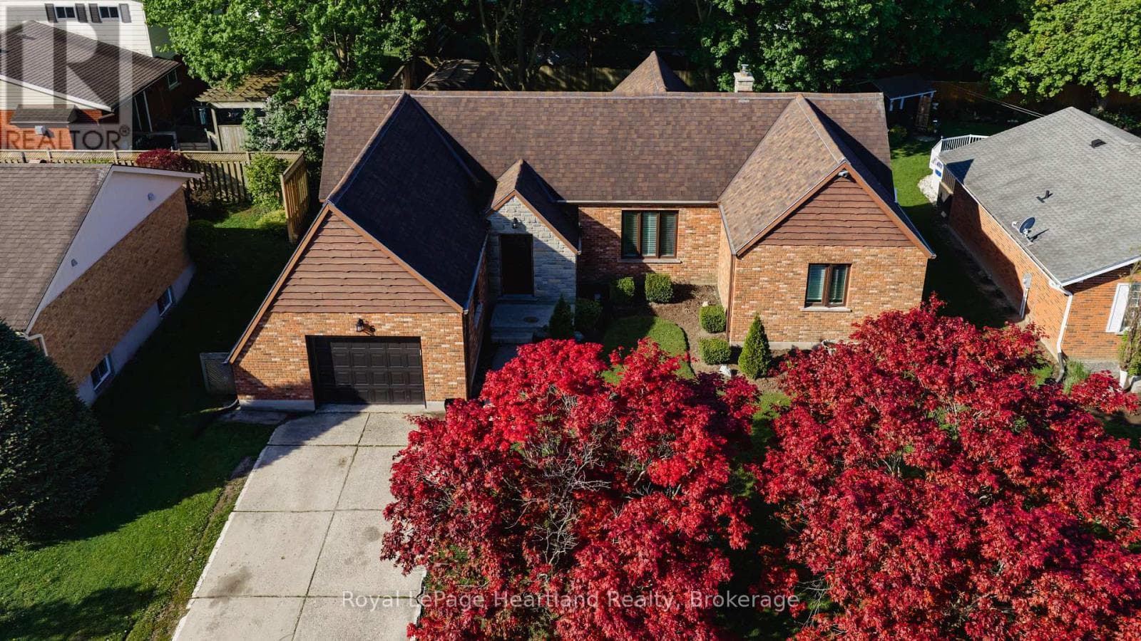 6 ALEXANDER STREET in 